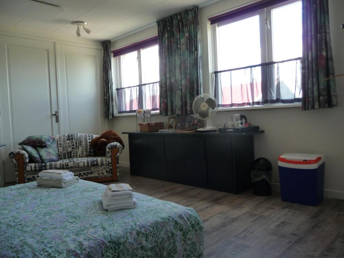 B&B “Te Warskip Bij Blokvis” Медемблик Экстерьер фото